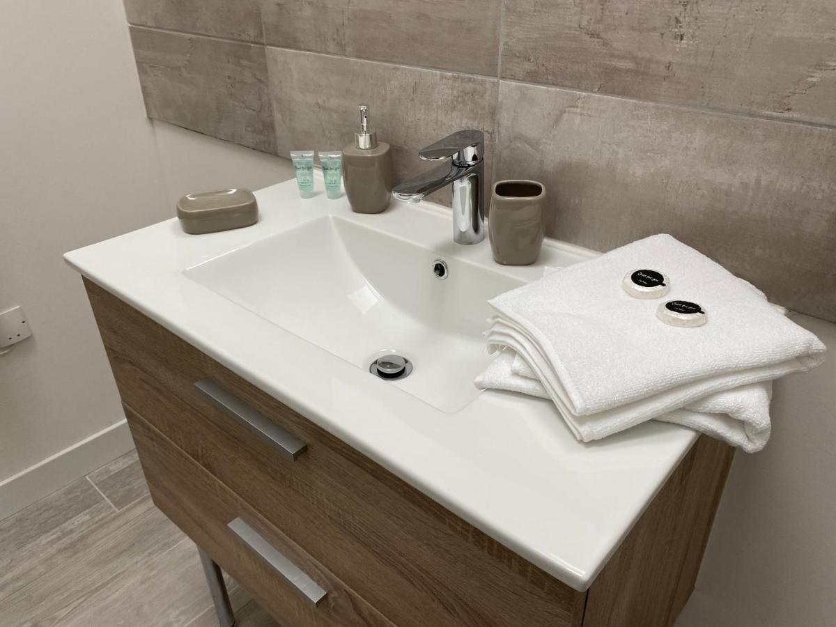 Résidence Rdv avec la Lune - 1 Suite Familial - Appt - et 1 Suite avec jacuzzi Narbona Esterno foto